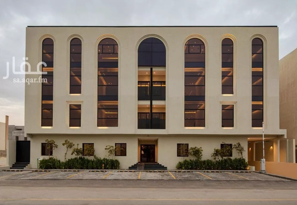 شقة 3 غرف في الملقا 5