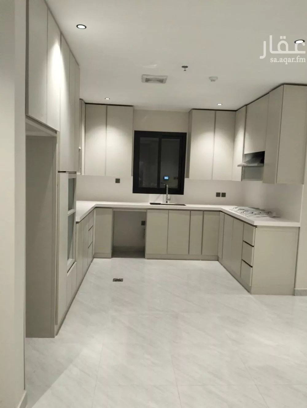 3 bedroom apartment in Al Aridh 1