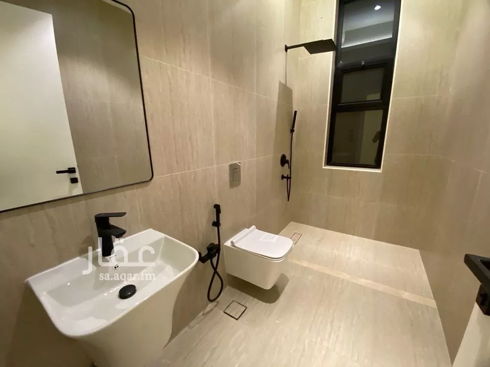 3 bedroom apartment in Al Nuzhah, Riyadh 7