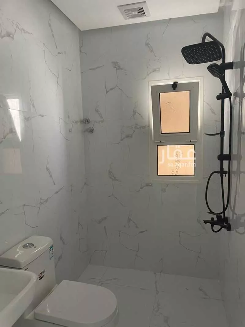 فيلا 6 غرف في ضاحية الملك فهد 4