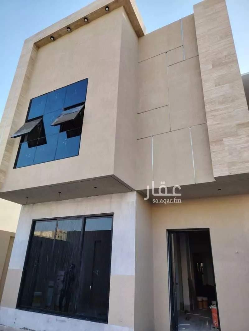 فيلا 6 غرف في ضاحية الملك فهد 4