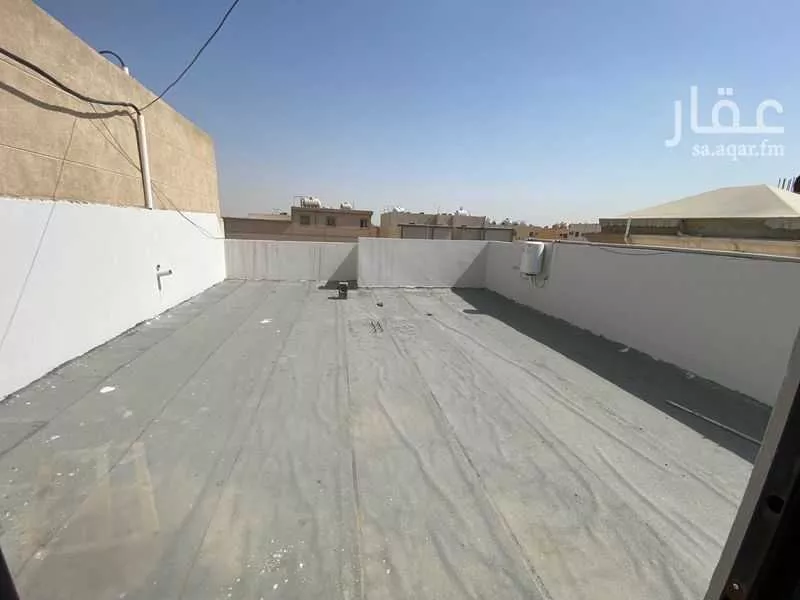 فيلا 6 غرف في ضاحية الملك فهد 5