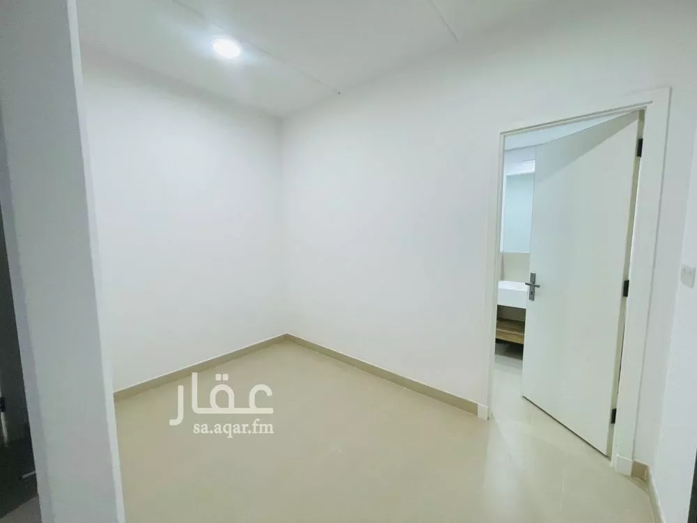 4 bedroom villa in Al Munsiyah, Riyadh 4