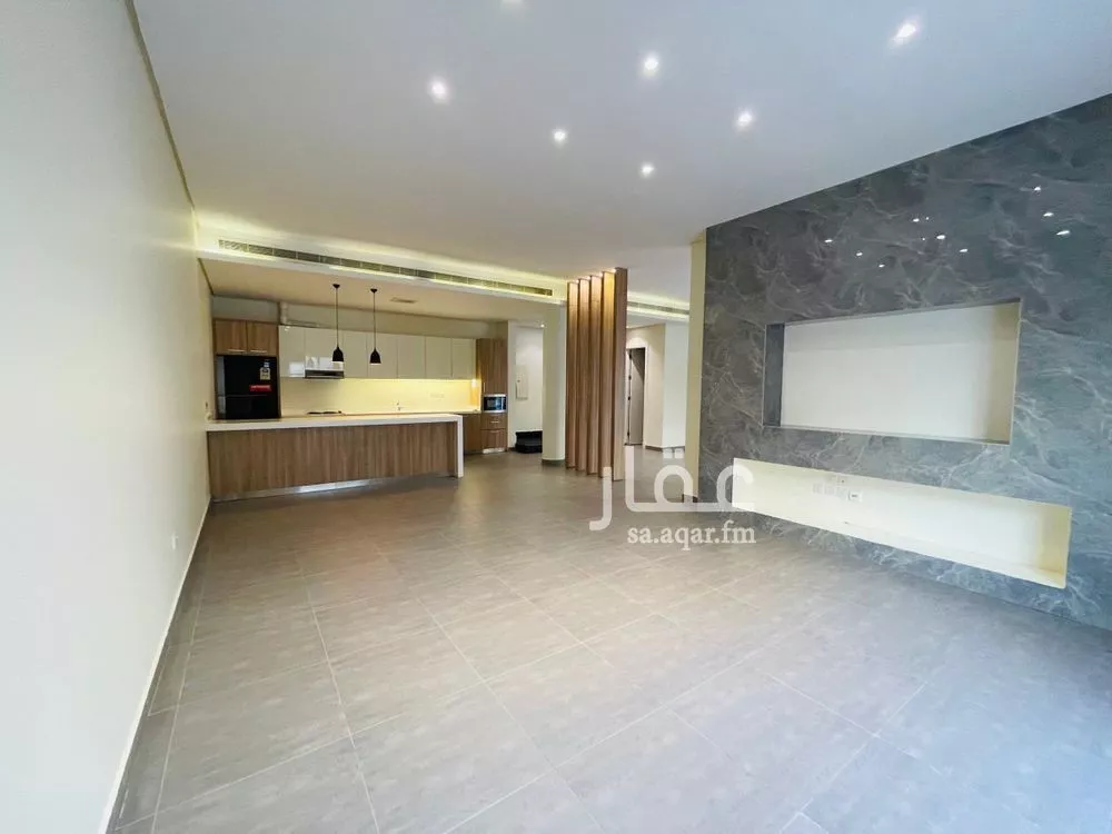 فيلا 5 غرف في العارض 5