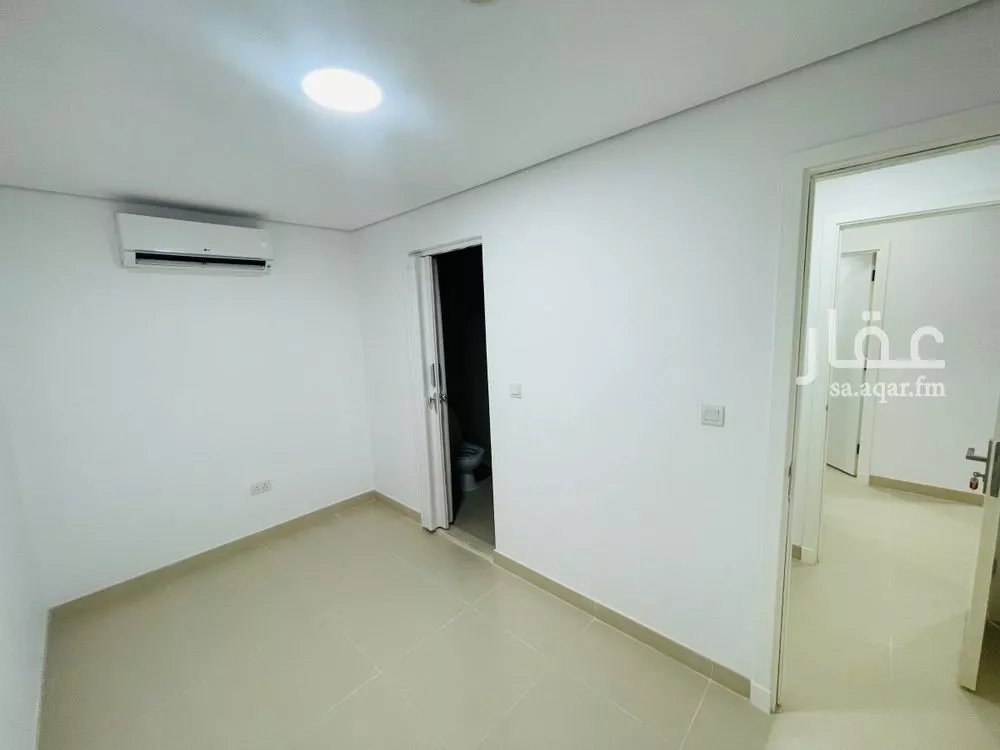 4 bedroom villa in Al Munsiyah, Riyadh 15