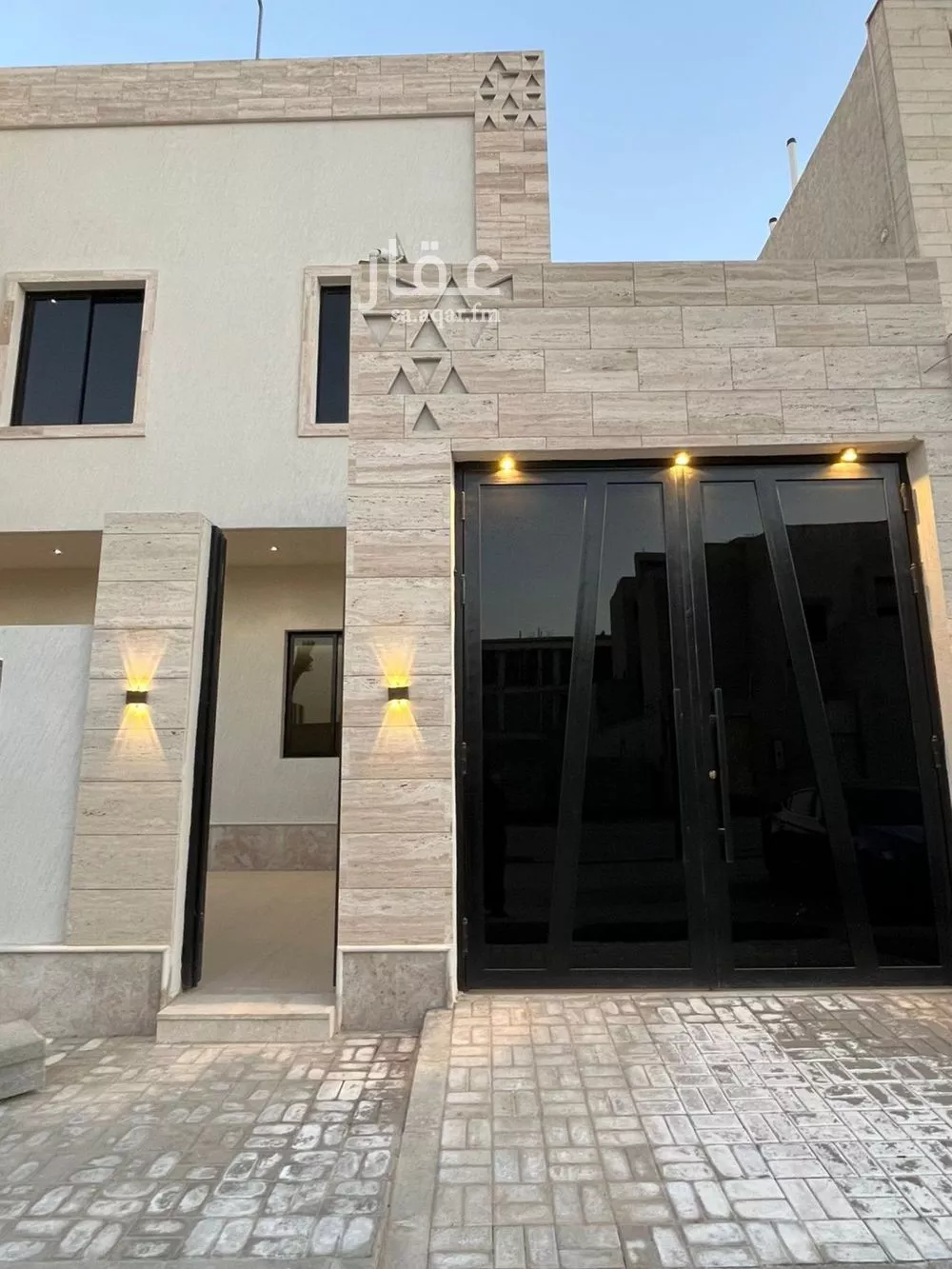 فيلا 6 غرف في المهدية 5