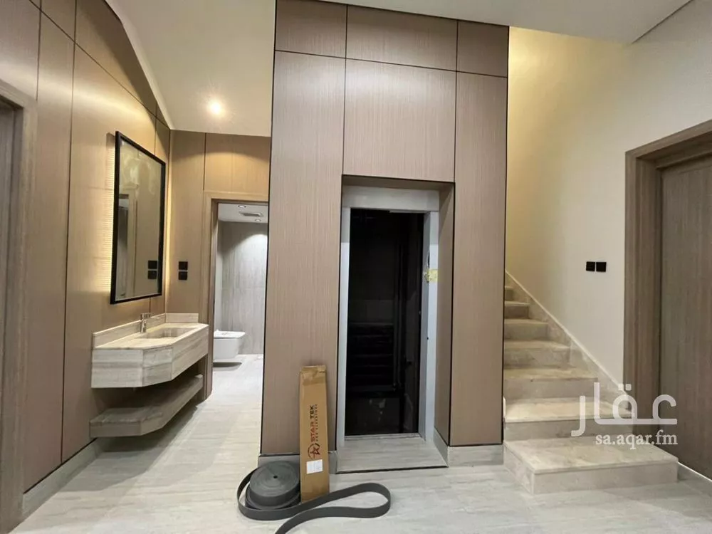 4 bedroom villa in Al Mahdiyyah, Riyadh 8