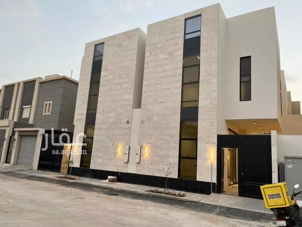 4 bedroom villa in Al Mahdiyyah, Riyadh 4