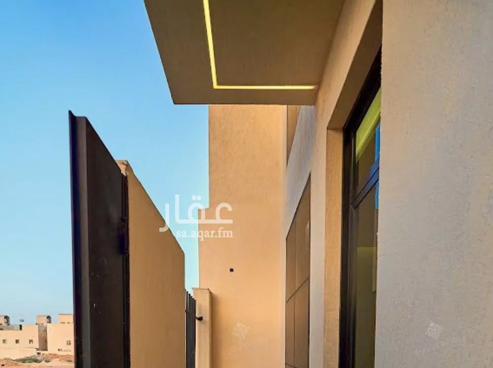 6 bedroom villa in Al Mahdiyyah 4