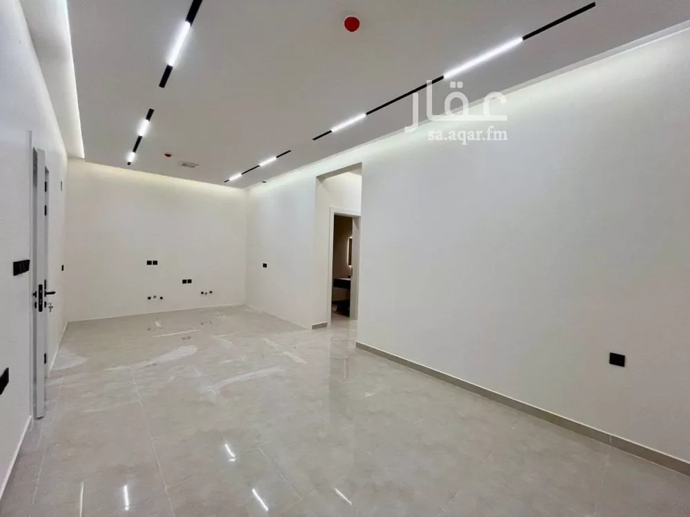 عقار 21 غرف في المهدية، الرياض 19