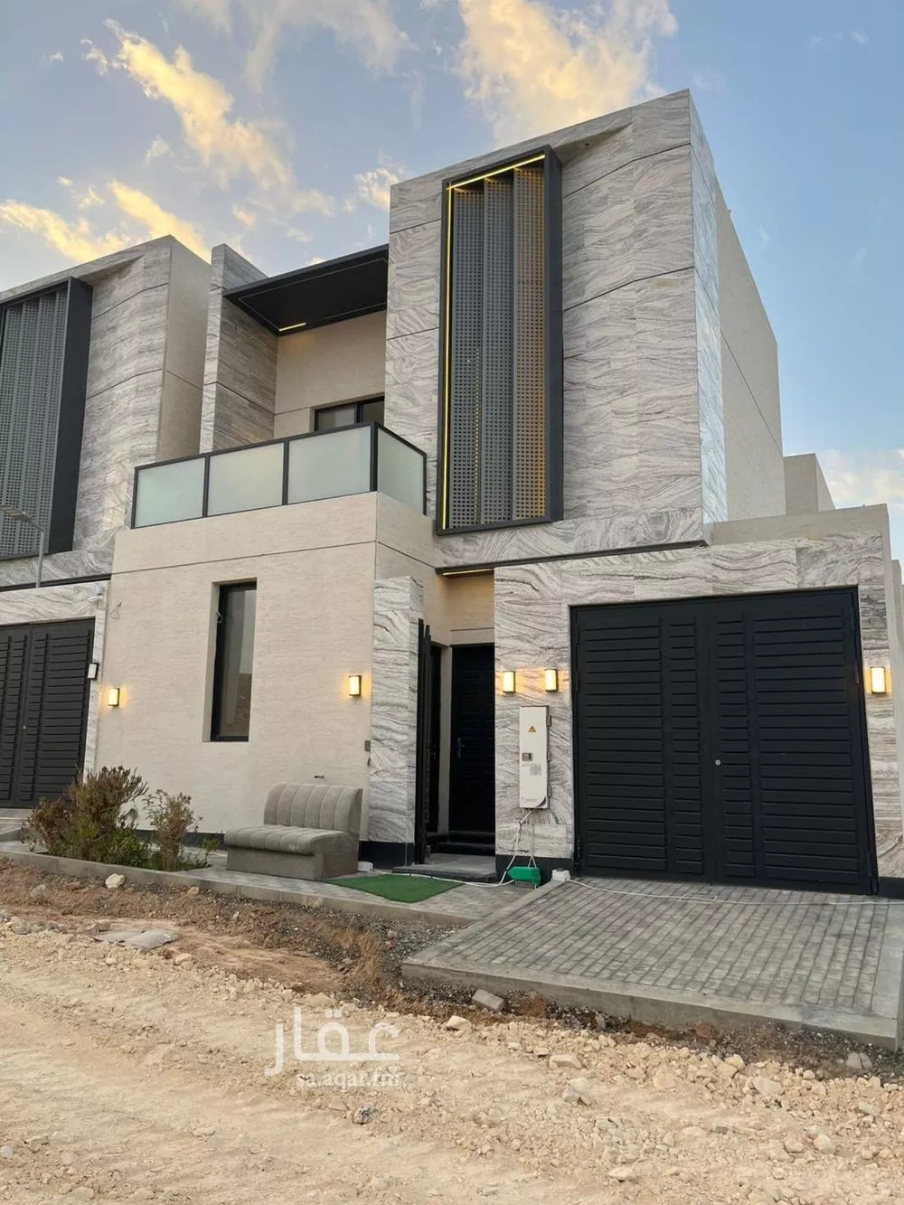 فيلا 6 غرف في المهدية 5