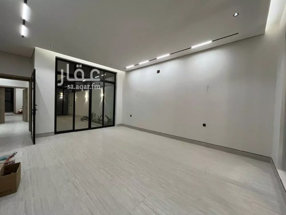 4 bedroom villa in Al Mahdiyyah, Riyadh 7