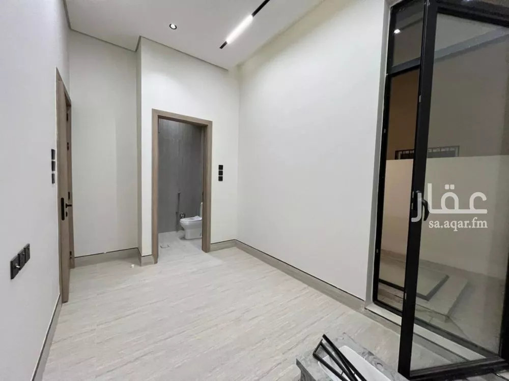 4 bedroom villa in Al Mahdiyyah, Riyadh 9