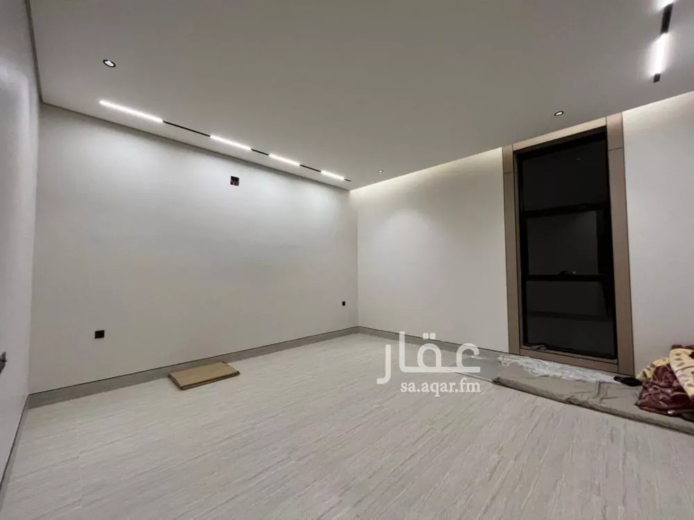 4 bedroom villa in Al Mahdiyyah, Riyadh 11