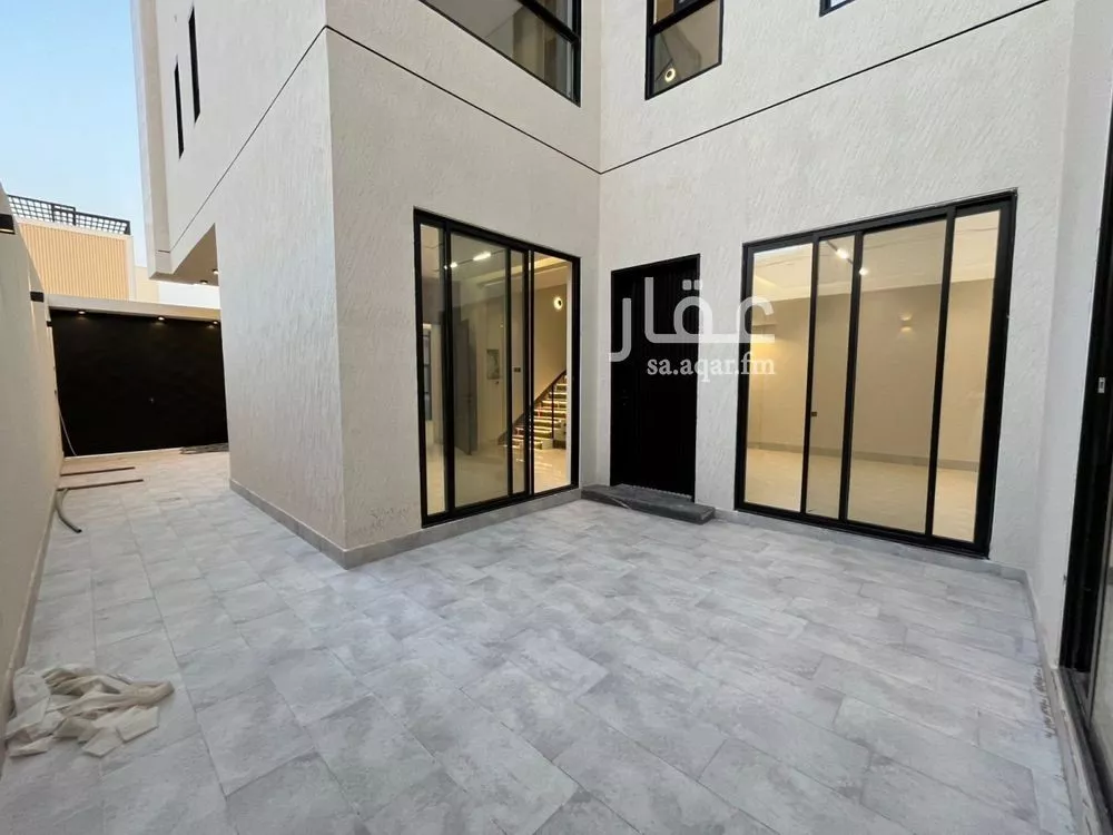 3 bedroom villa in Al Mahdiyyah 4