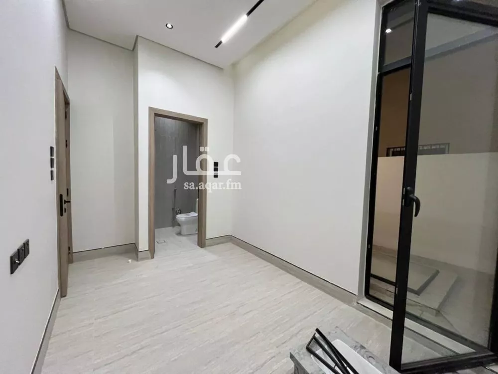 4 bedroom villa in Al Mahdiyyah, Riyadh 18