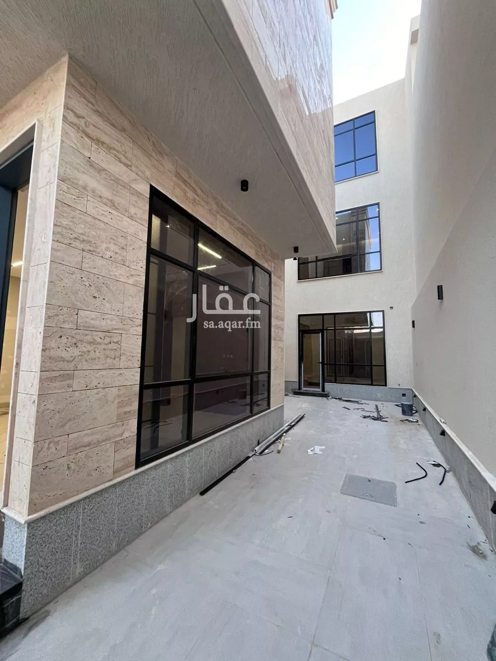 فيلا 7 غرف في المهدية 4