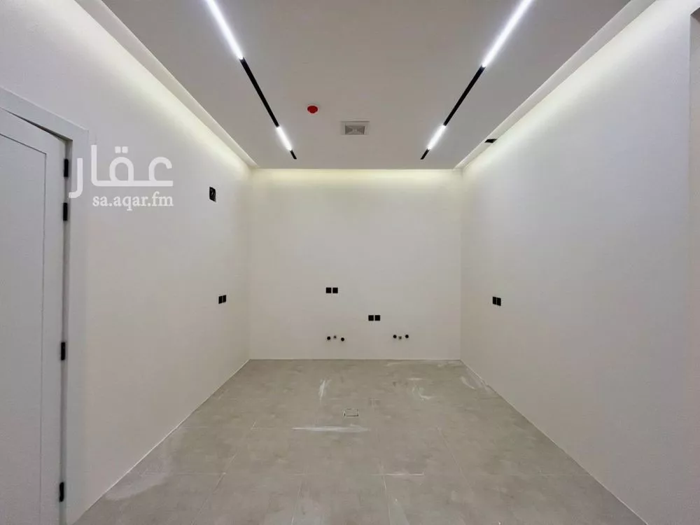 عقار 21 غرف في المهدية، الرياض 8