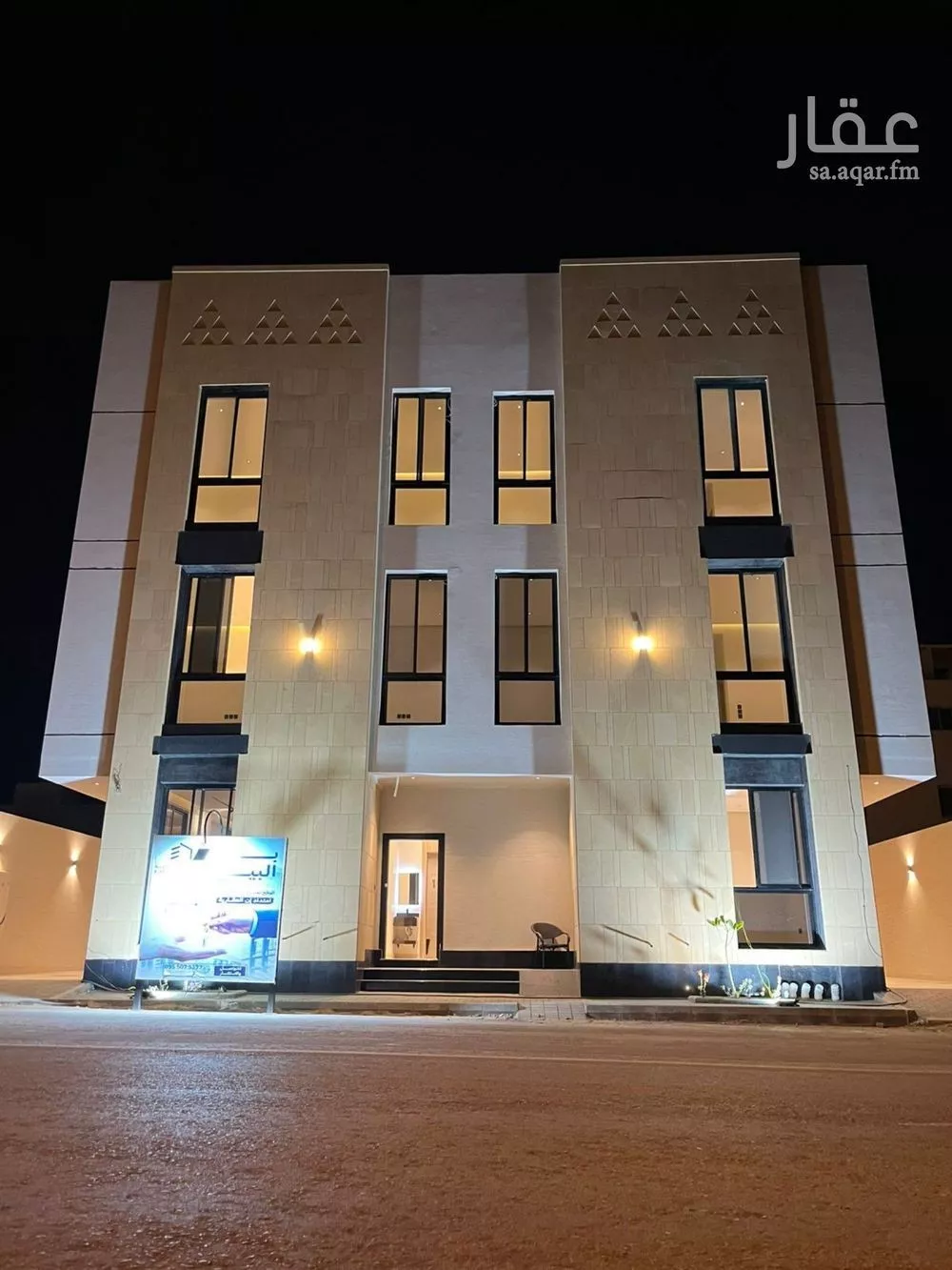 400 sqm building in Al Mahdiyyah 3