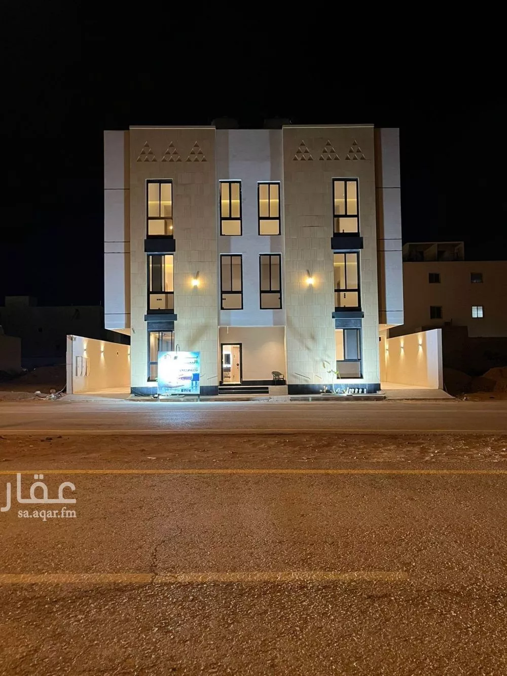 400 sqm building in Al Mahdiyyah 2