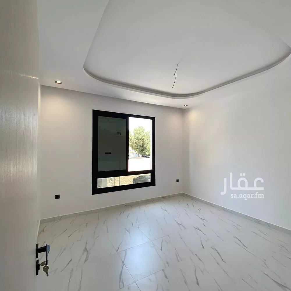 شقة 4 غرف في الصفا 2