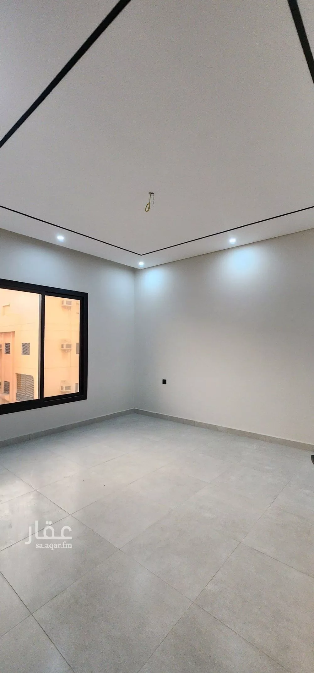 شقة 4 غرف في الصفا 5