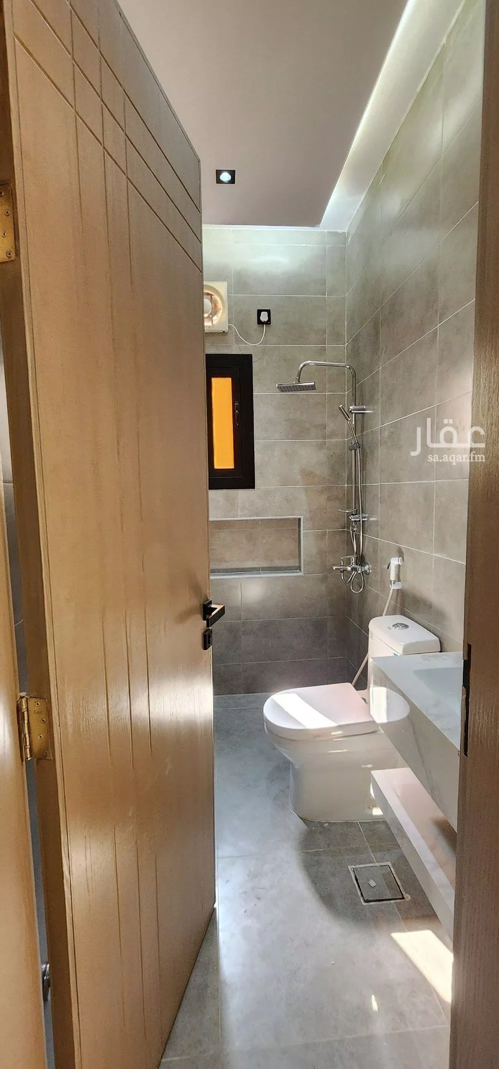 شقة 4 غرف في النزهة 3