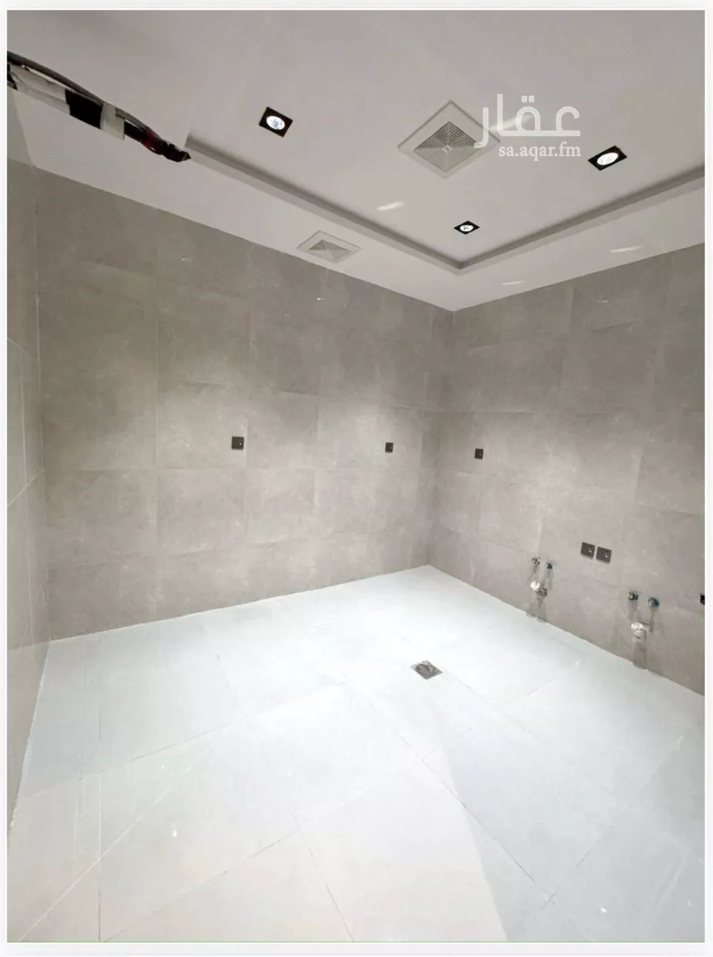 شقة 3 غرف في الروضة 5