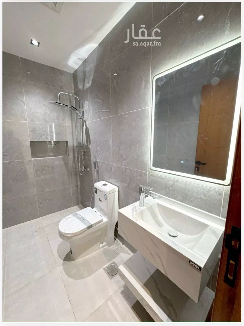 شقة 2 غرف في الروضة 4