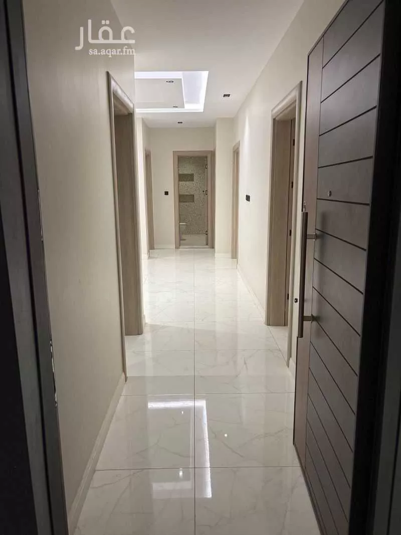 شقة 4 غرف في الريان 2