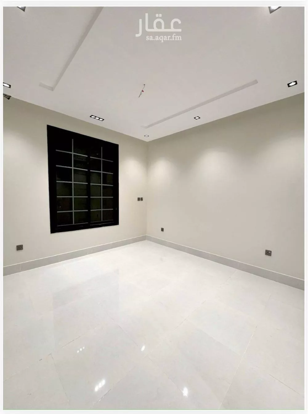 شقة 4 غرف في الروضة 5