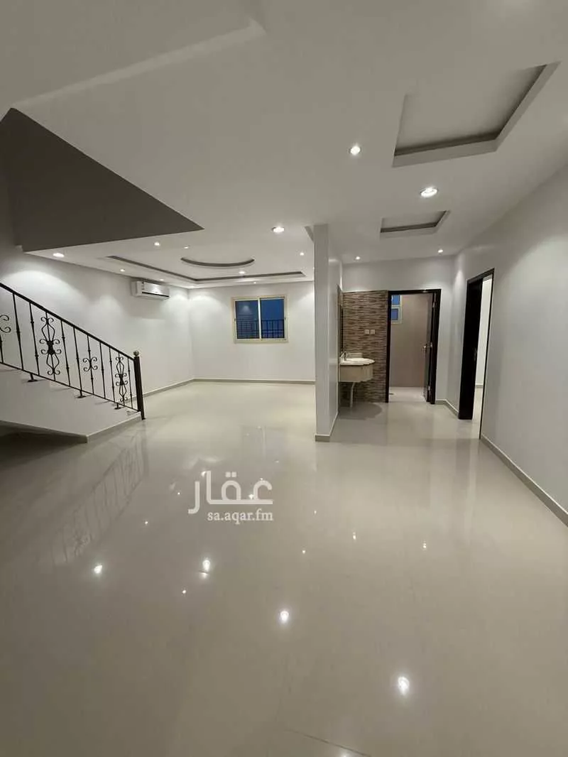 5 bedroom floor in Qurtubah 1
