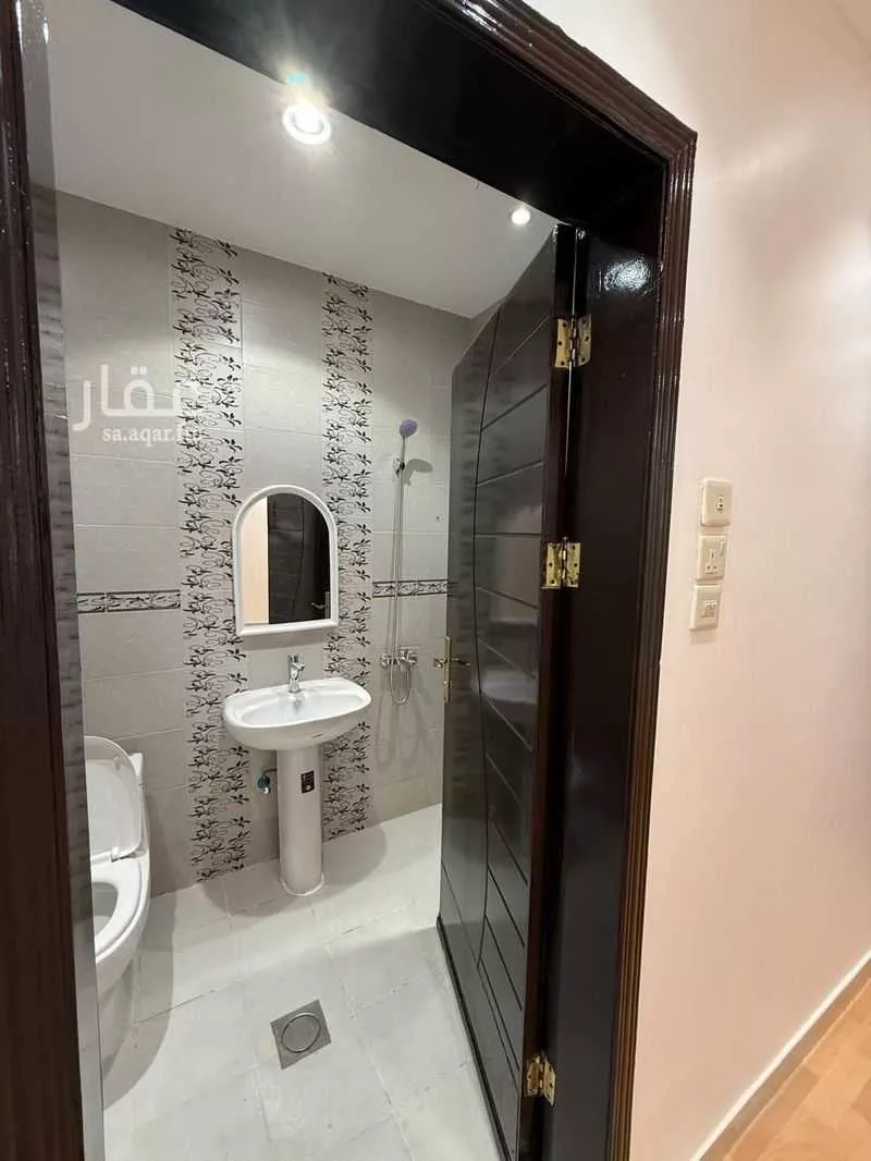 5 bedroom floor in Qurtubah 4