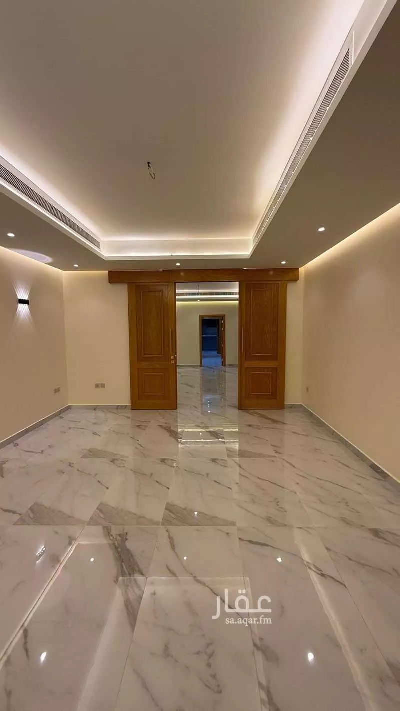 7 bedroom duplex in Al Ghadir 1