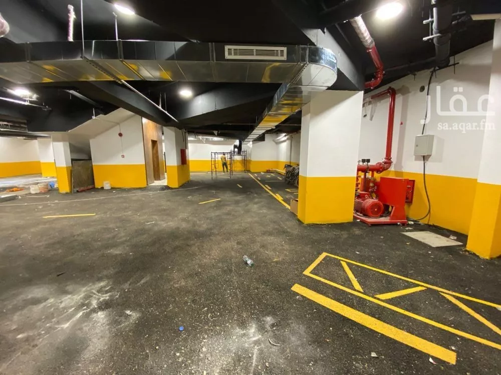 550 sqm building in Al Mahdiyyah 5