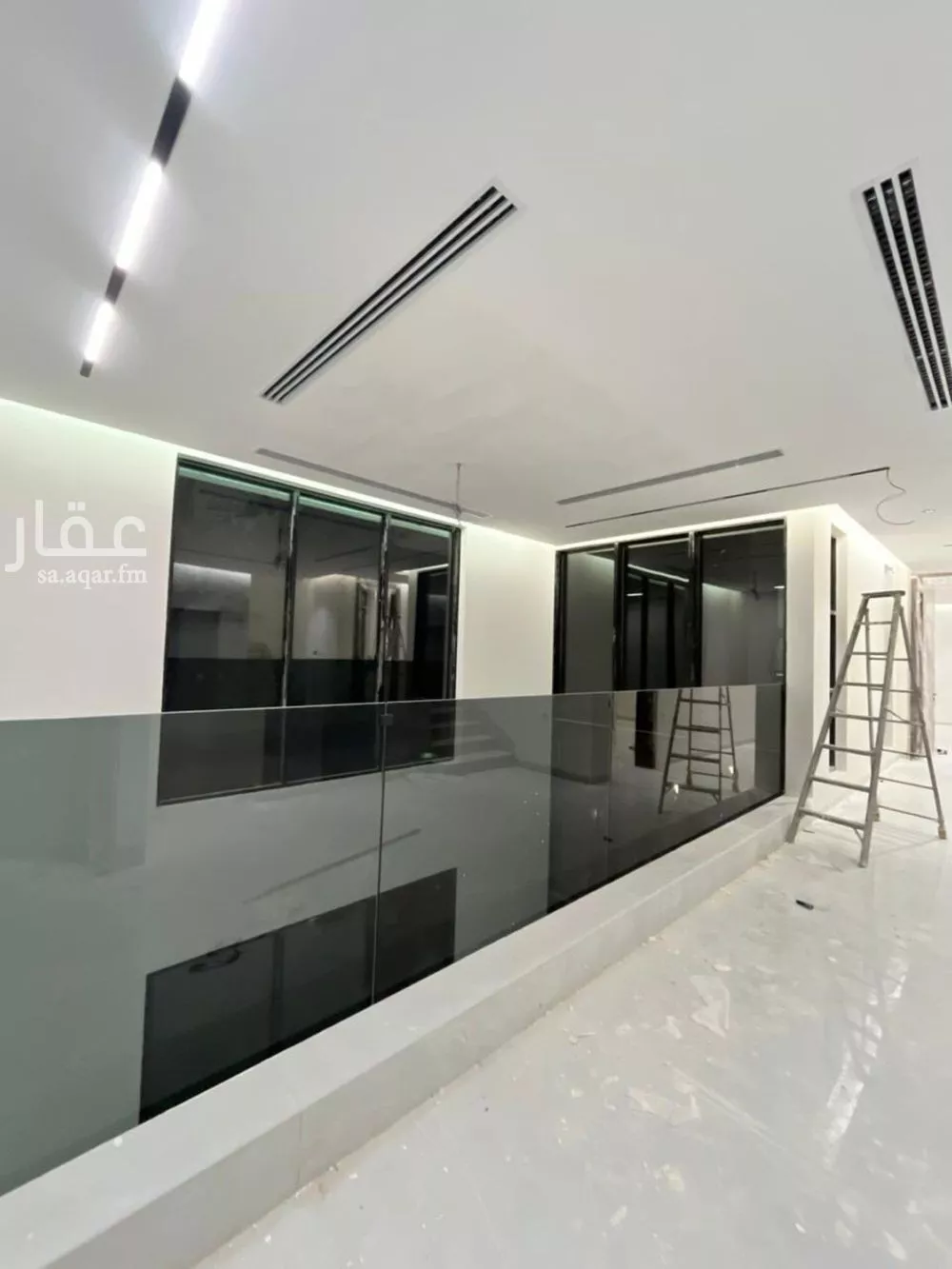 فيلا 6 غرف في المهدية 5