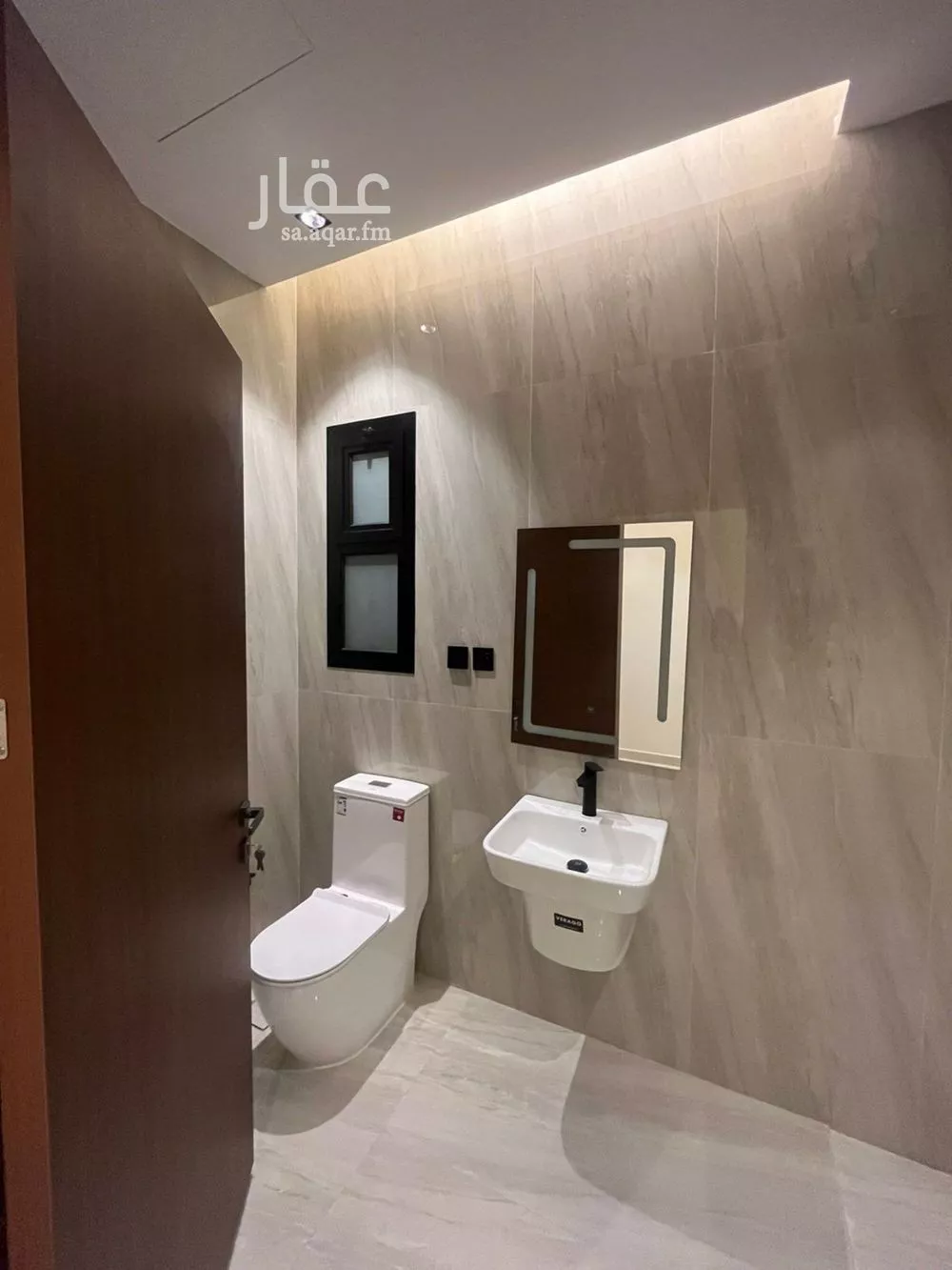 21 bedroom building in Al Mahdiyyah, Riyadh 13