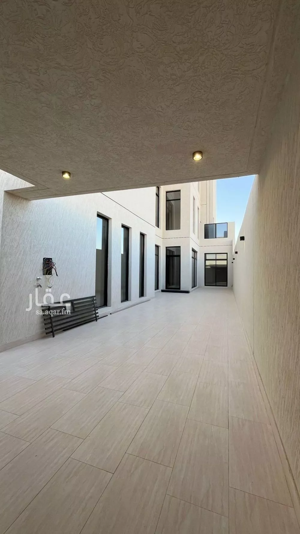 فيلا 6 غرف في المهدية 5