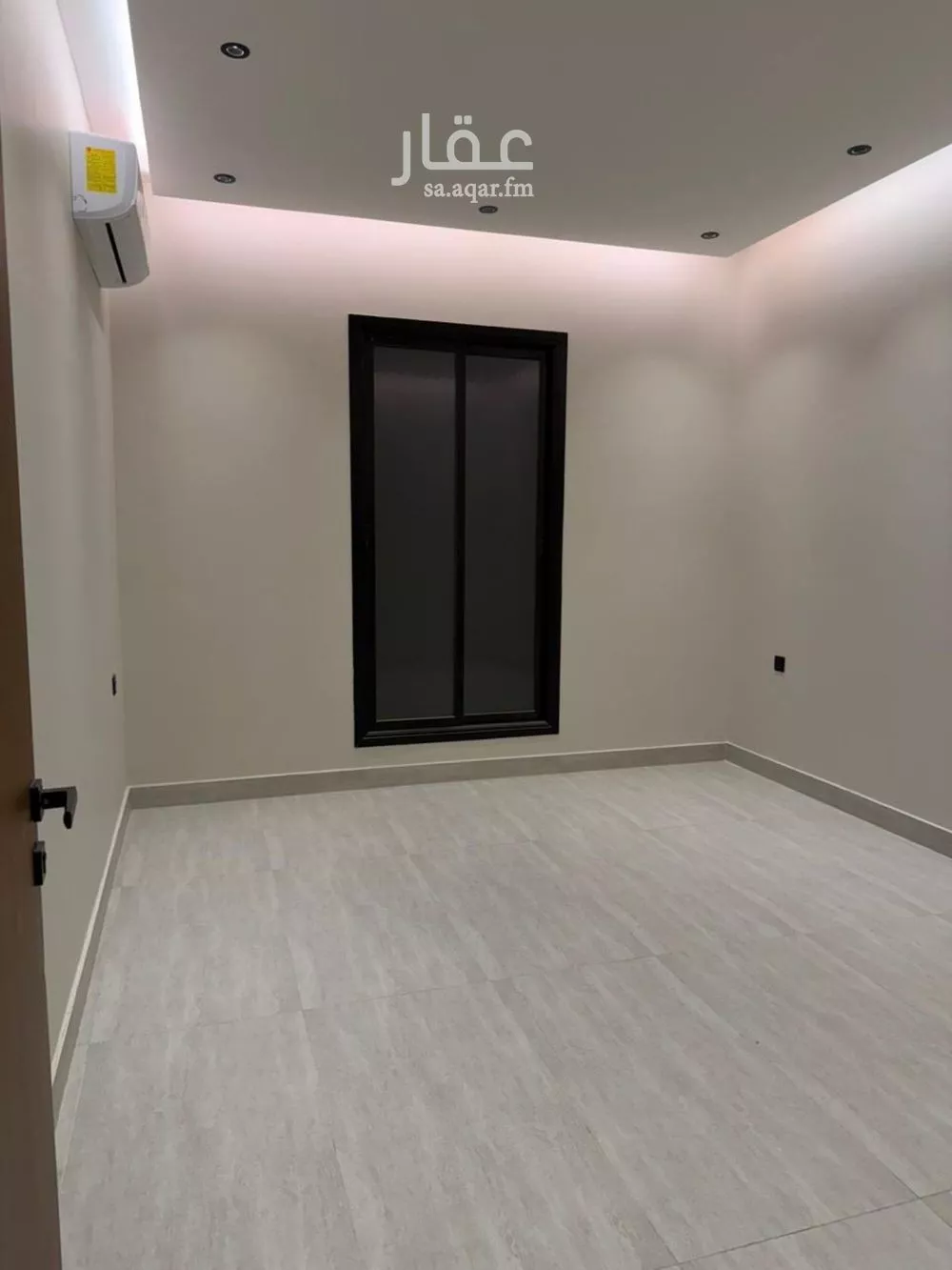 شقة 3 غرف في الرمال 1