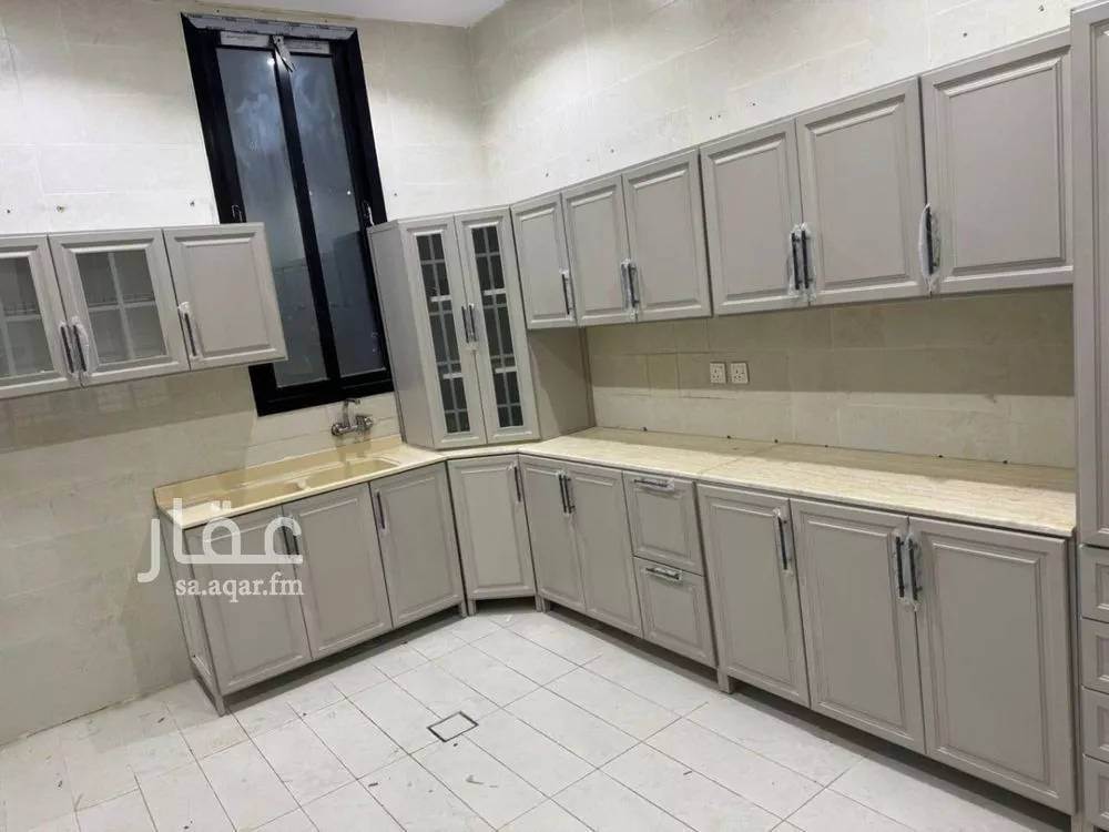 فيلا 6 غرف في الرمال 2