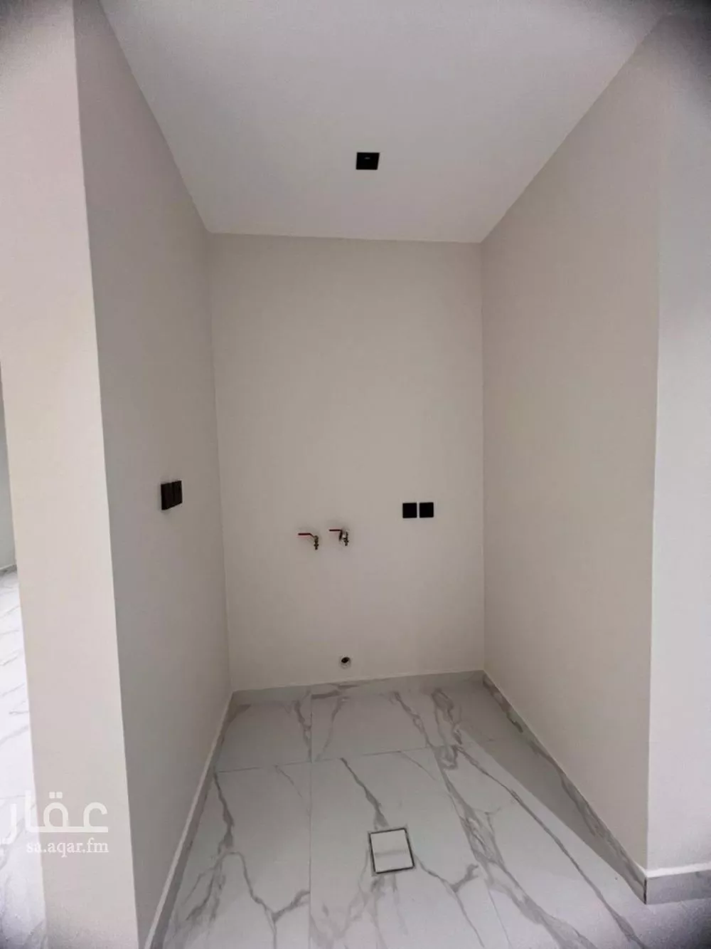 4 bedroom apartment in Al Hamra, Eastern Province 15