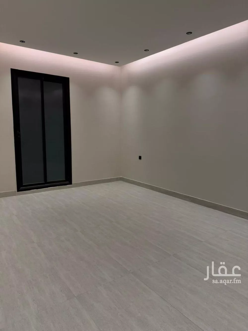 شقة 3 غرف في الرمال 1