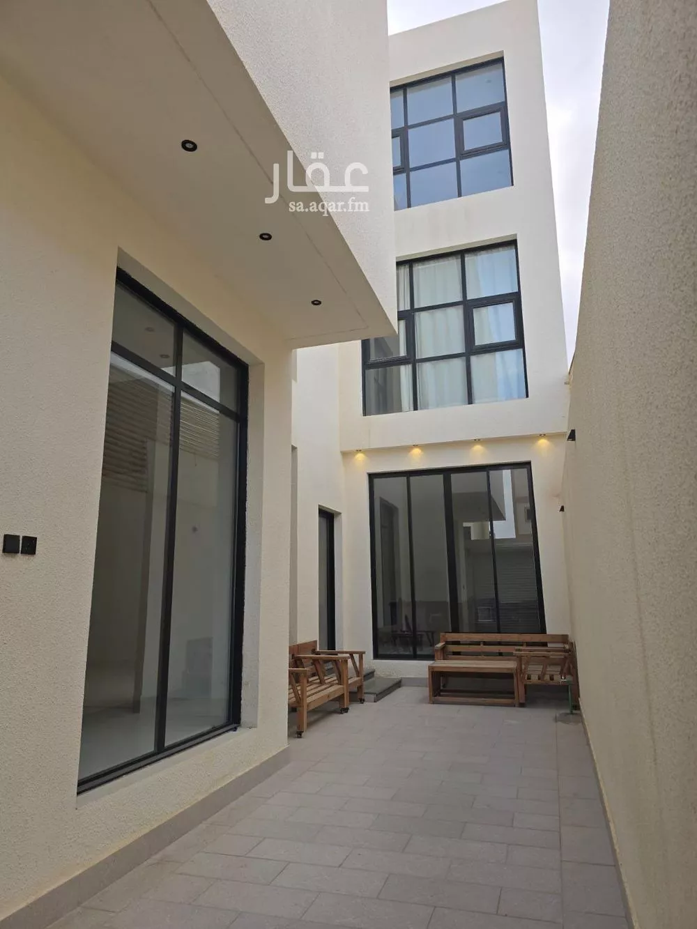 فيلا 6 غرف في المهدية 2