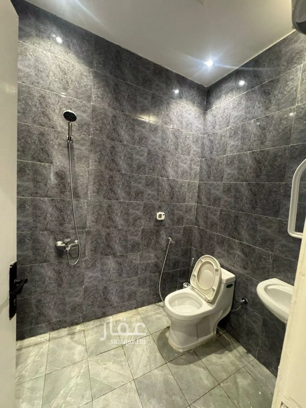 1 bedroom apartment in Al Wadi 3