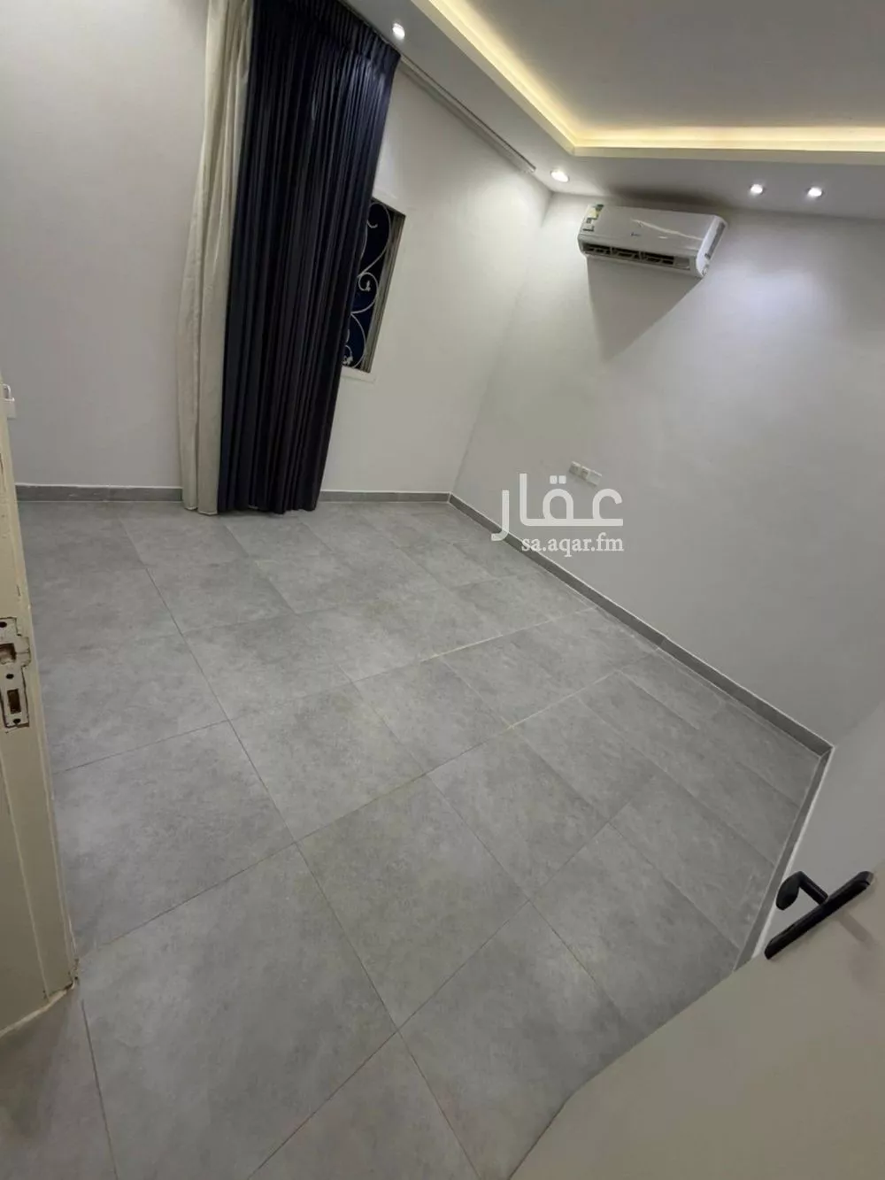 1 bedroom apartment in Al Falah 1