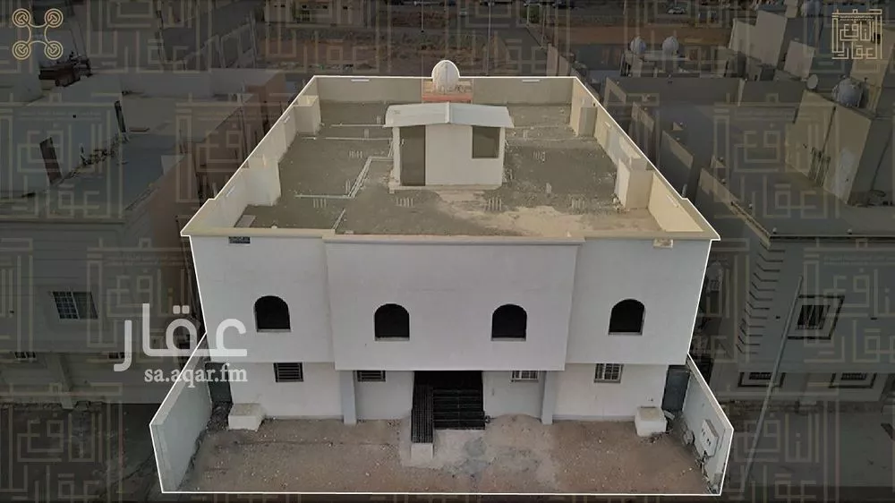 عمارة 615 م² في الملك فهد 1