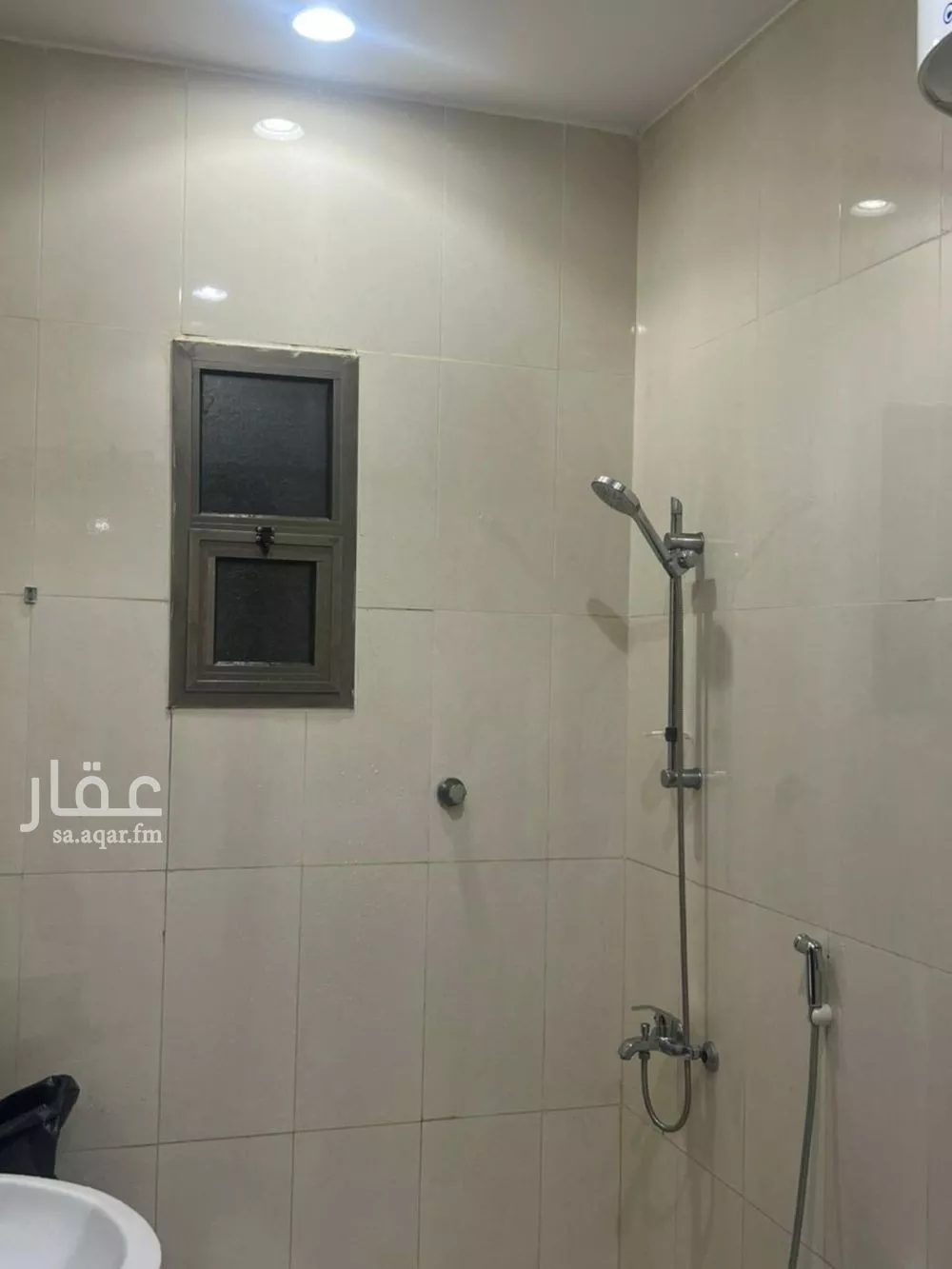 شقة 3 غرف في العارض 1