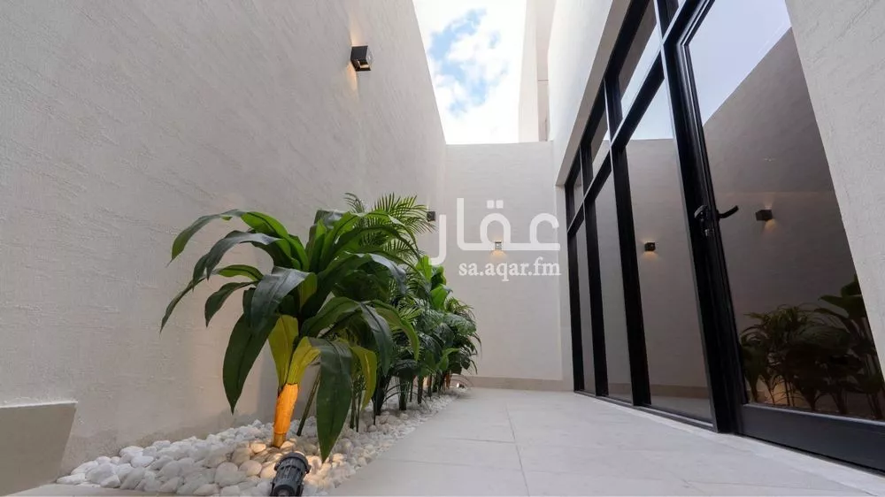 دور 3 غرف في العارض 2