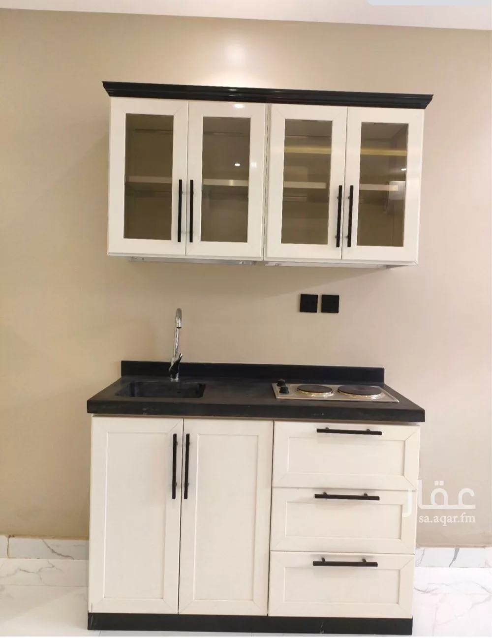 شقة 1 غرف في العقيق 3