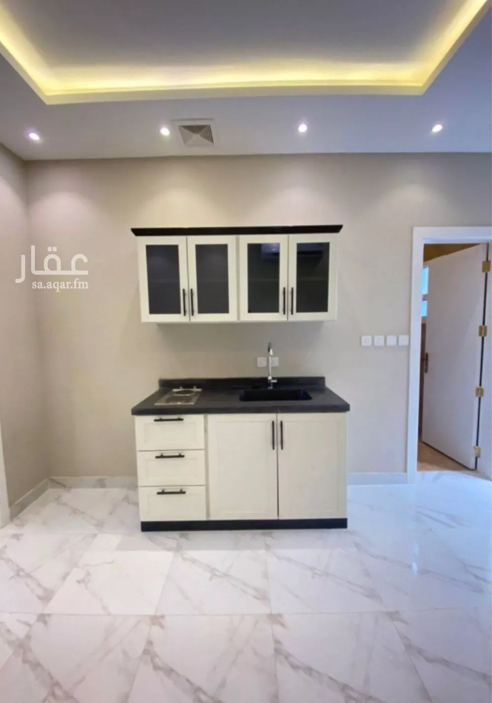 1 bedroom apartment in Hittin 3